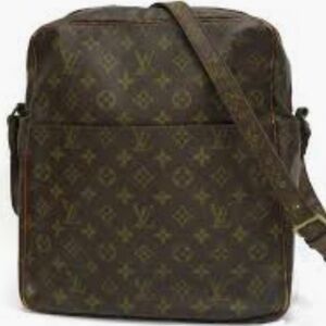 ♦️LV Vintage Travel Luxe Monogram Shoulder Messenger Bag